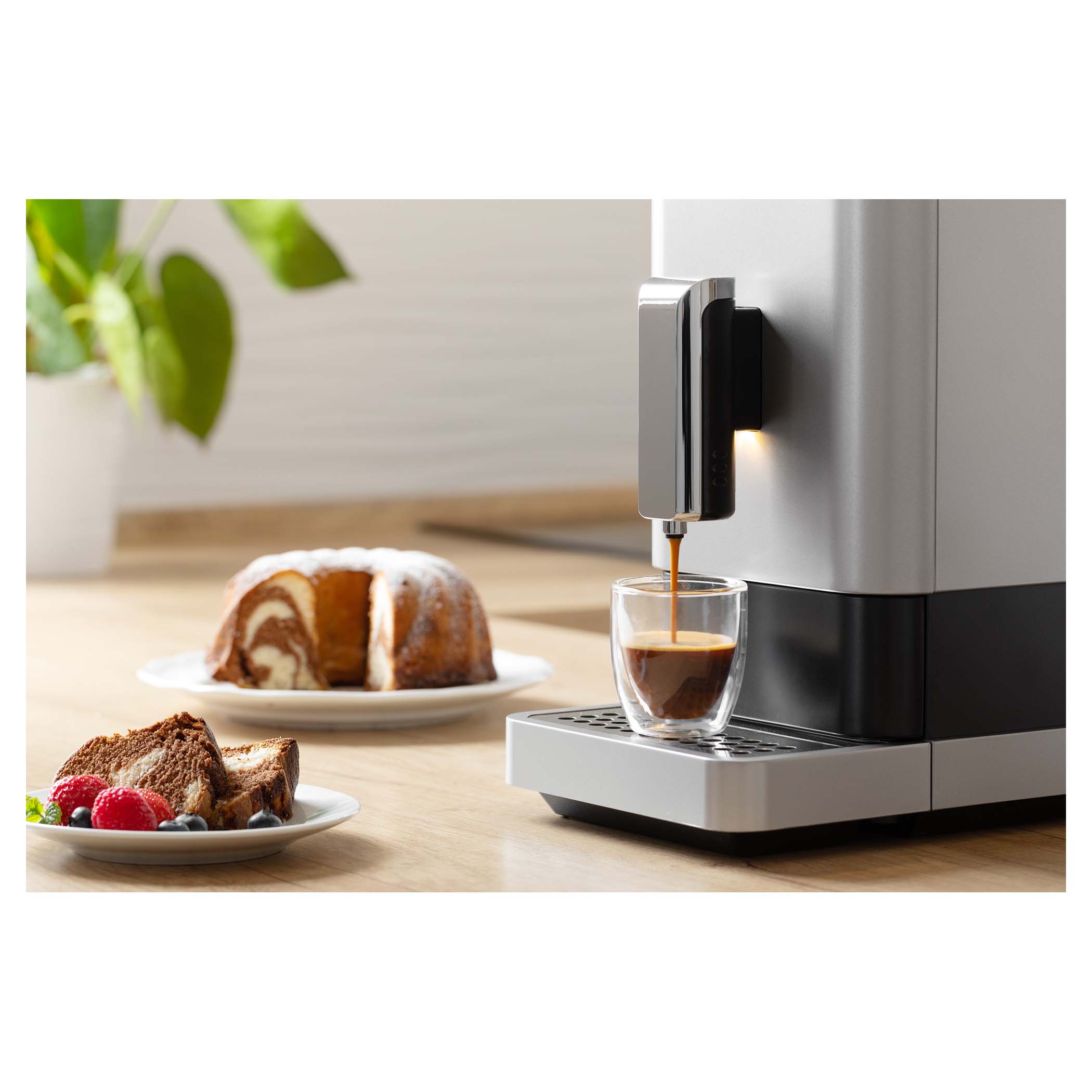 Automatic Espresso Maker | SES 7015CH 